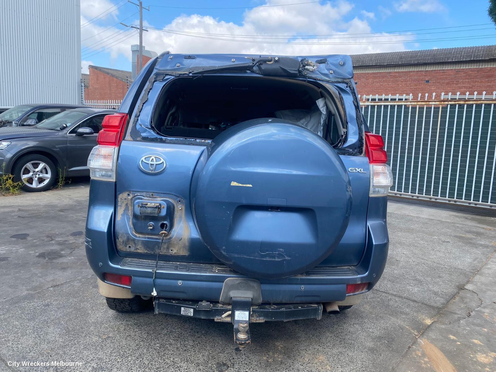 TOYOTA PRADO ANTENNA, 150 SERIES, 11/2009 ONWARDS