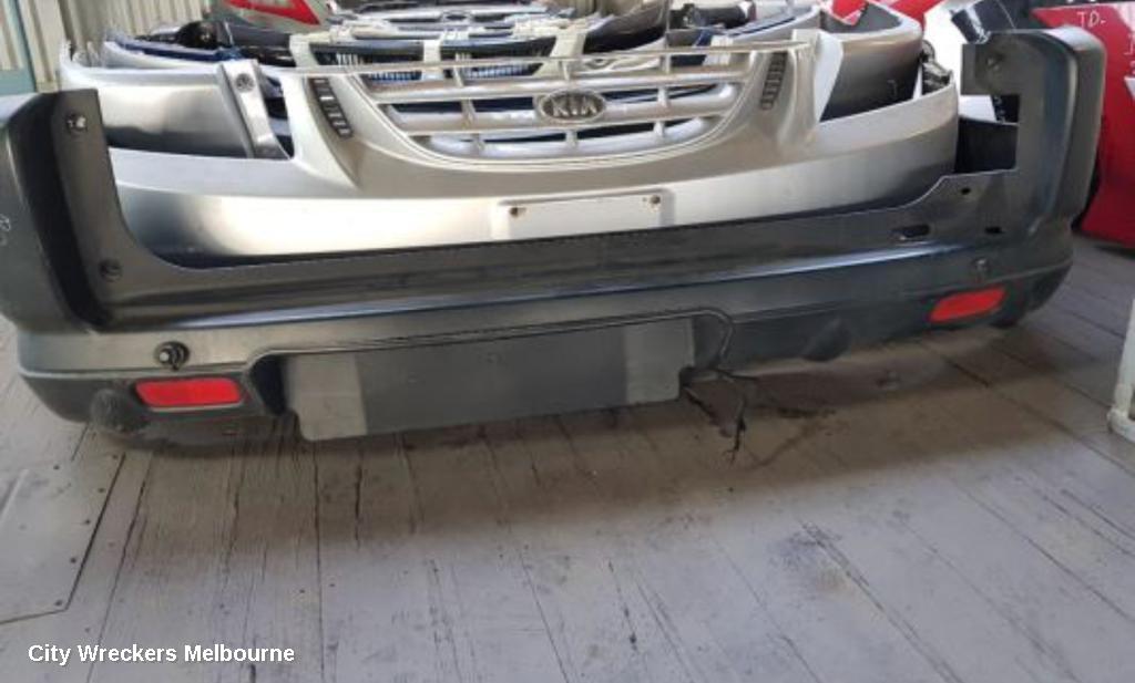 HONDA CRV REAR BUMPER, RD7, BLACK, STANDARD TYPE, 12/2001 - 09/2004