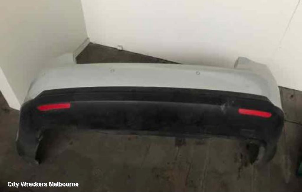 VOLKSWAGEN JETTA REAR BUMPER, 1KM, W/ PARK SENSOR TYPE, 02/2006 - 07/2011
