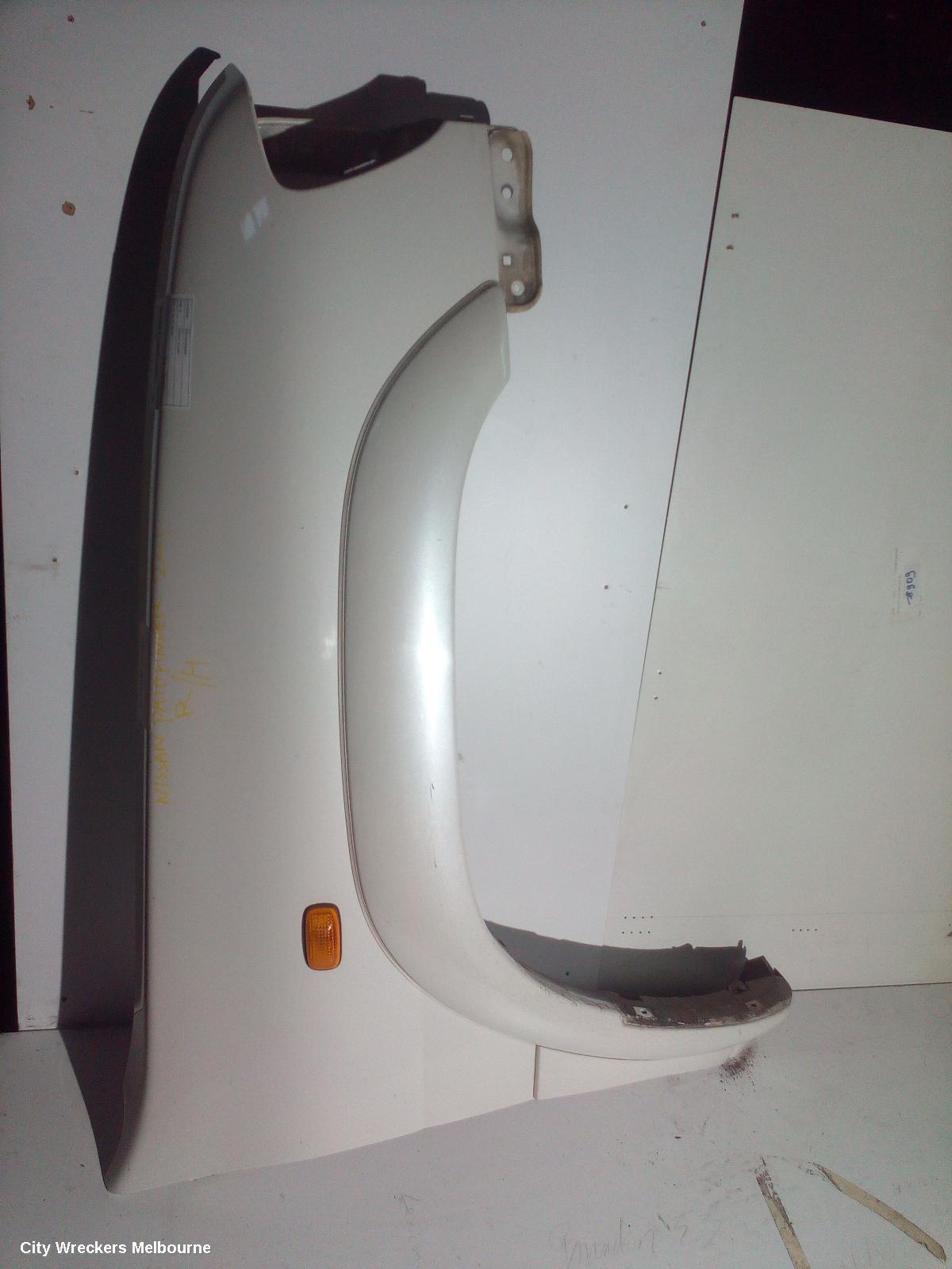 NISSAN PATHFINDER RIGHT GUARD, R50, ST, 02/1999 - 06/2005
