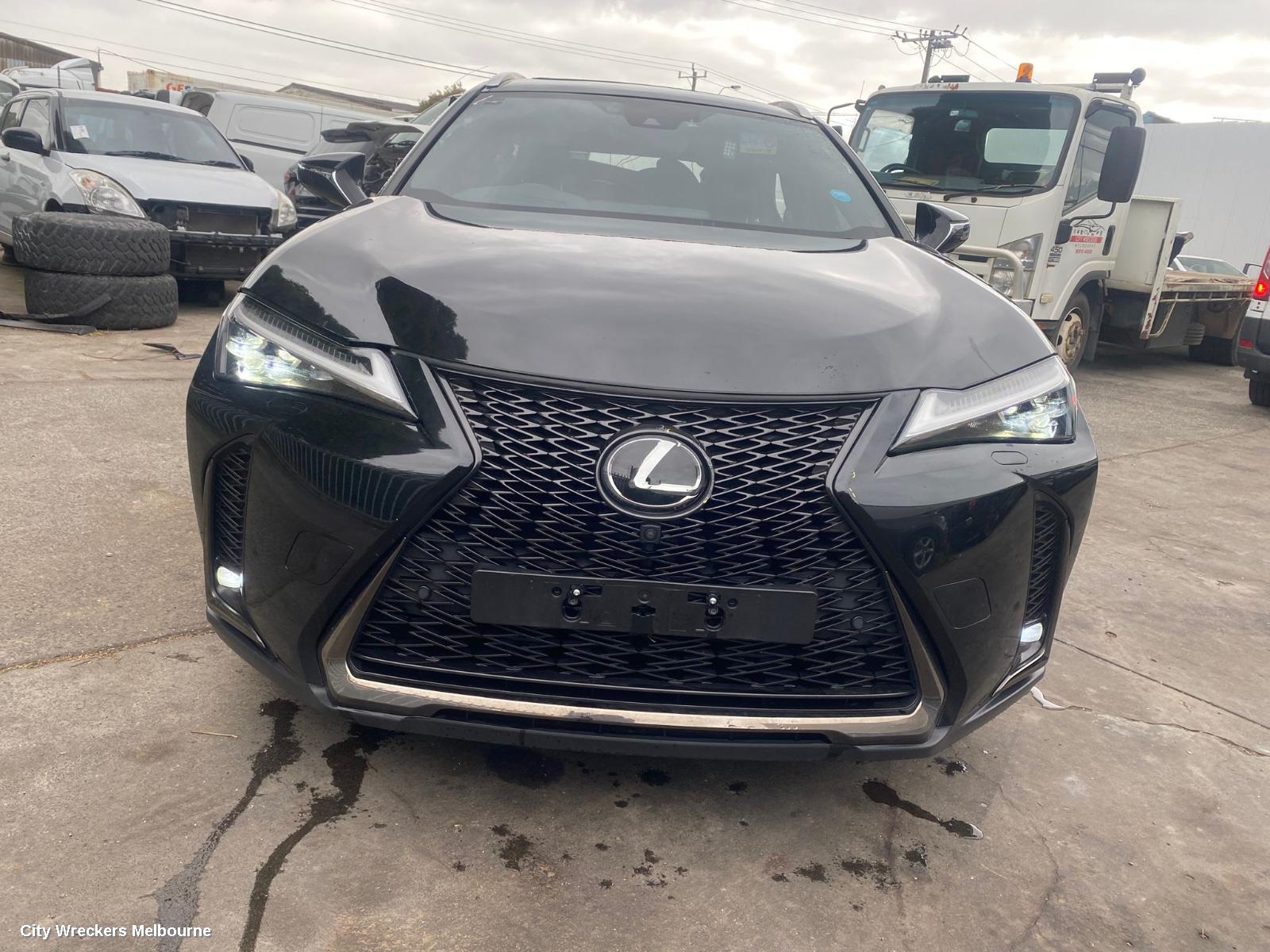LEXUS UX LEFT FRONT DOOR WINDOW, X10, 10/2018 ONWARDS