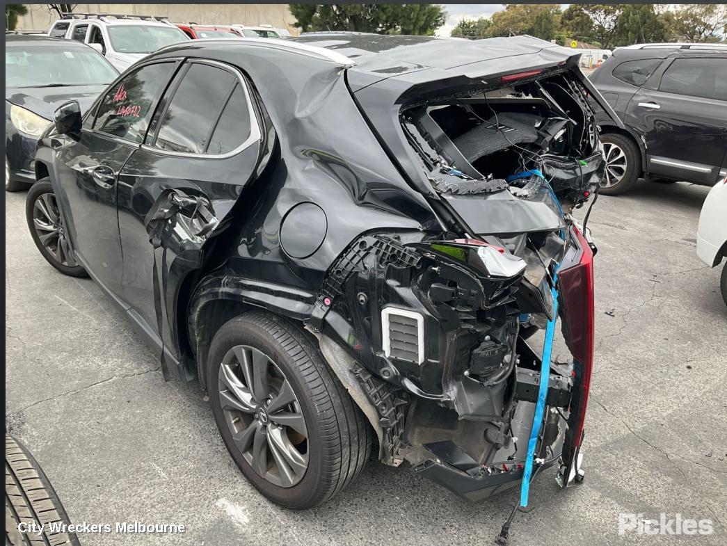 LEXUS UX LEFT FRONT DOOR WINDOW, X10, 10/2018 ONWARDS