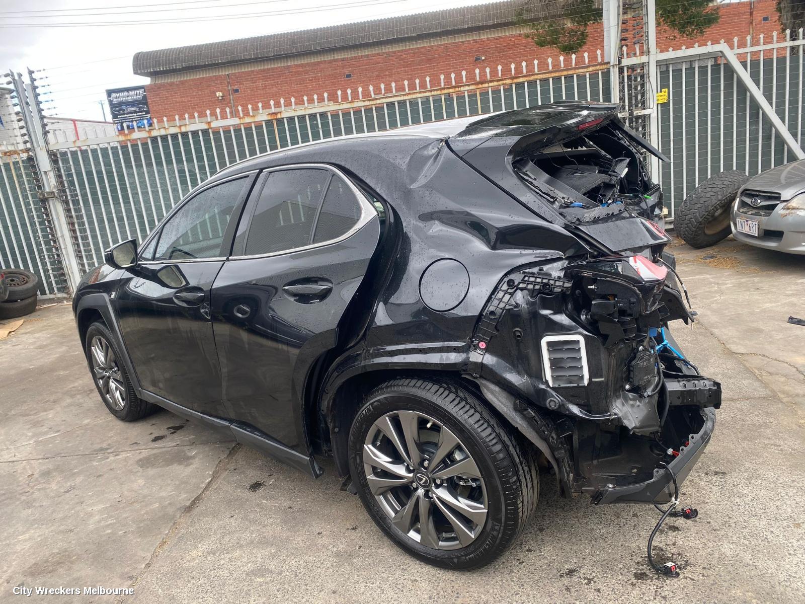 LEXUS UX LEFT FRONT DOOR WINDOW, X10, 10/2018 ONWARDS