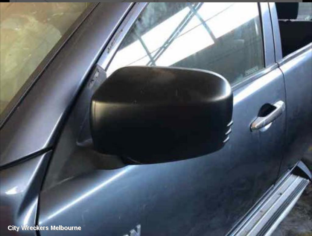 MITSUBISHI TRITON RIGHT REAR DOOR, MN, DUAL CAB, NON MOULD TYPE, 08/2009 - 04/2015