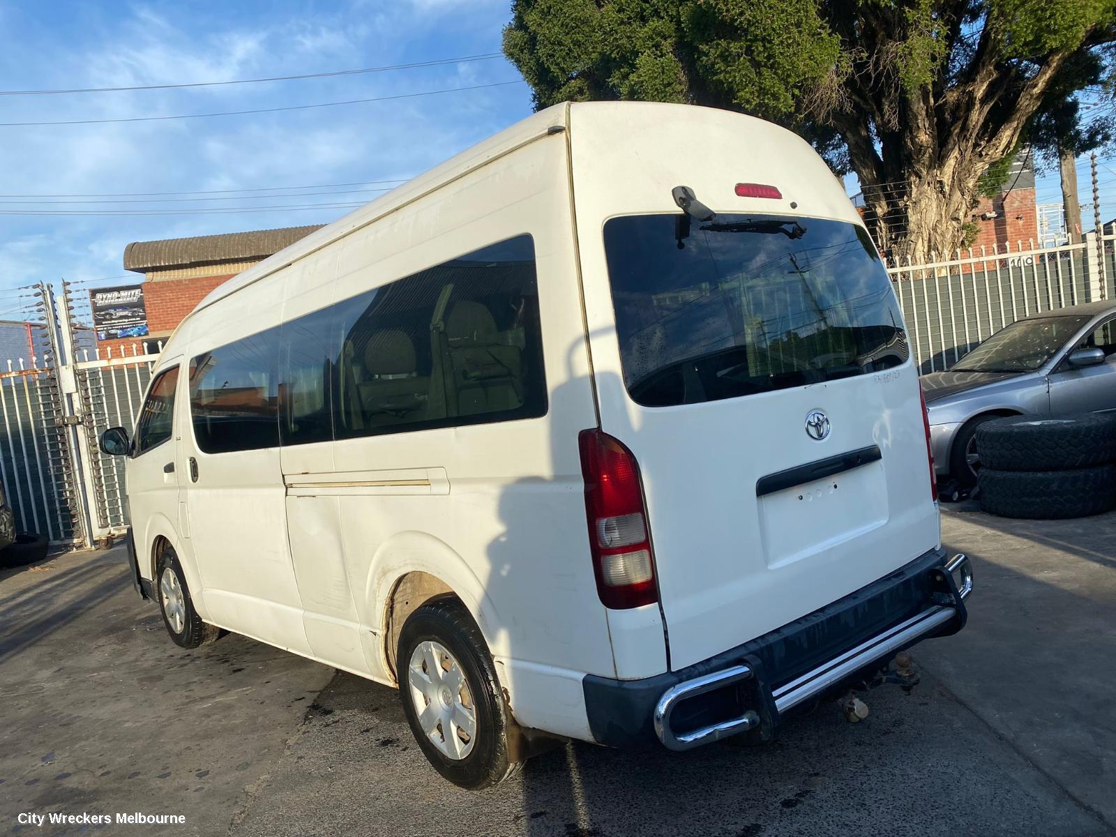 TOYOTA HIACE RIGHT GUARD, TRH/KDH, CORNER PANEL, 03/2005 - 04/2019