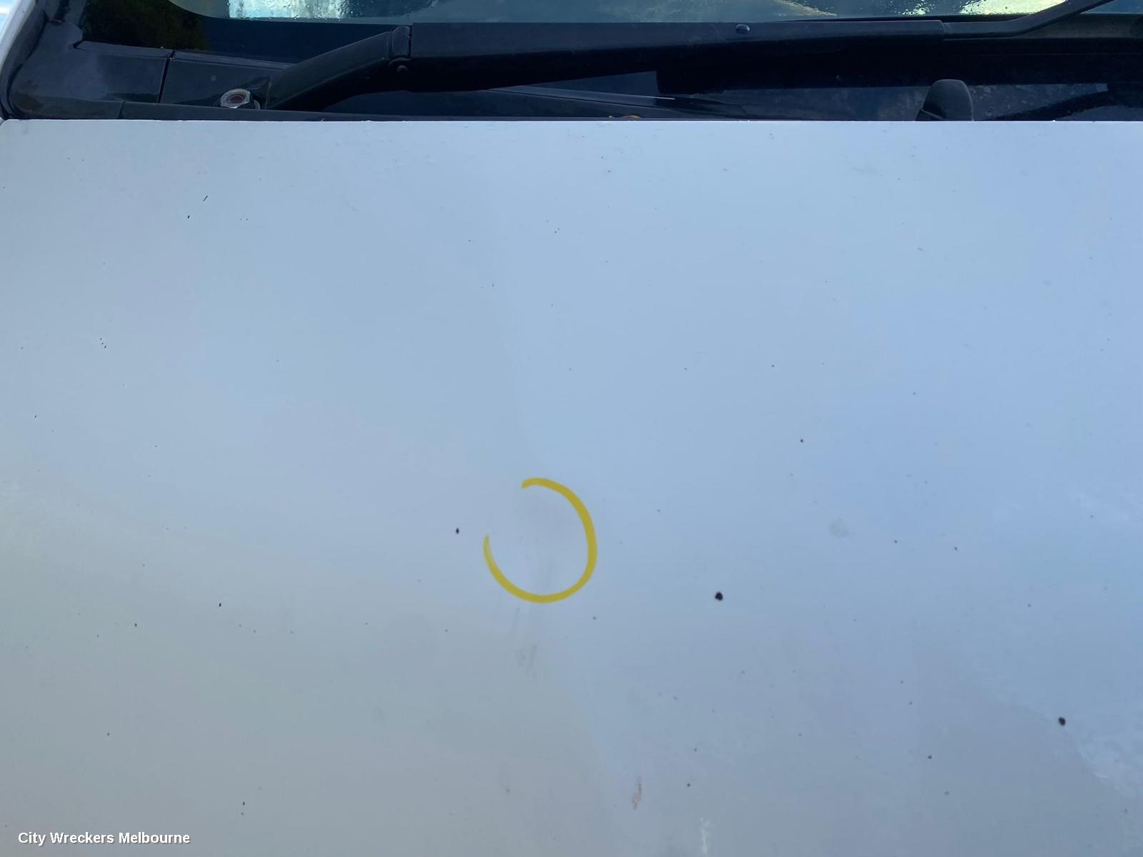 TOYOTA HIACE RIGHT GUARD, TRH/KDH, CORNER PANEL, 03/2005 - 04/2019