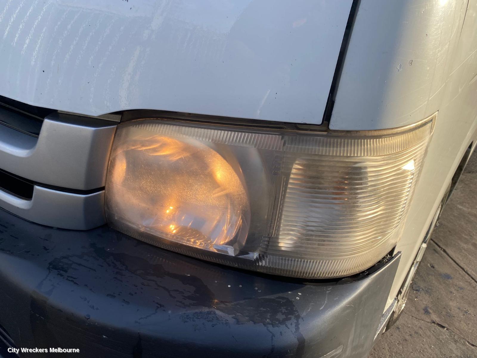 TOYOTA HIACE RIGHT GUARD, TRH/KDH, CORNER PANEL, 03/2005 - 04/2019