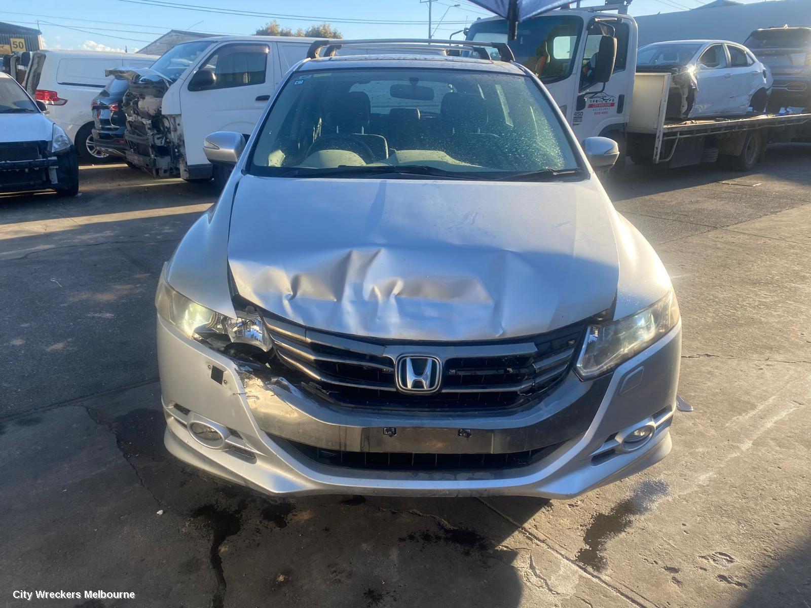 HONDA ODYSSEY LEFT TAILLIGHT, RB, LUXURY, 11/2011 - 12/2013