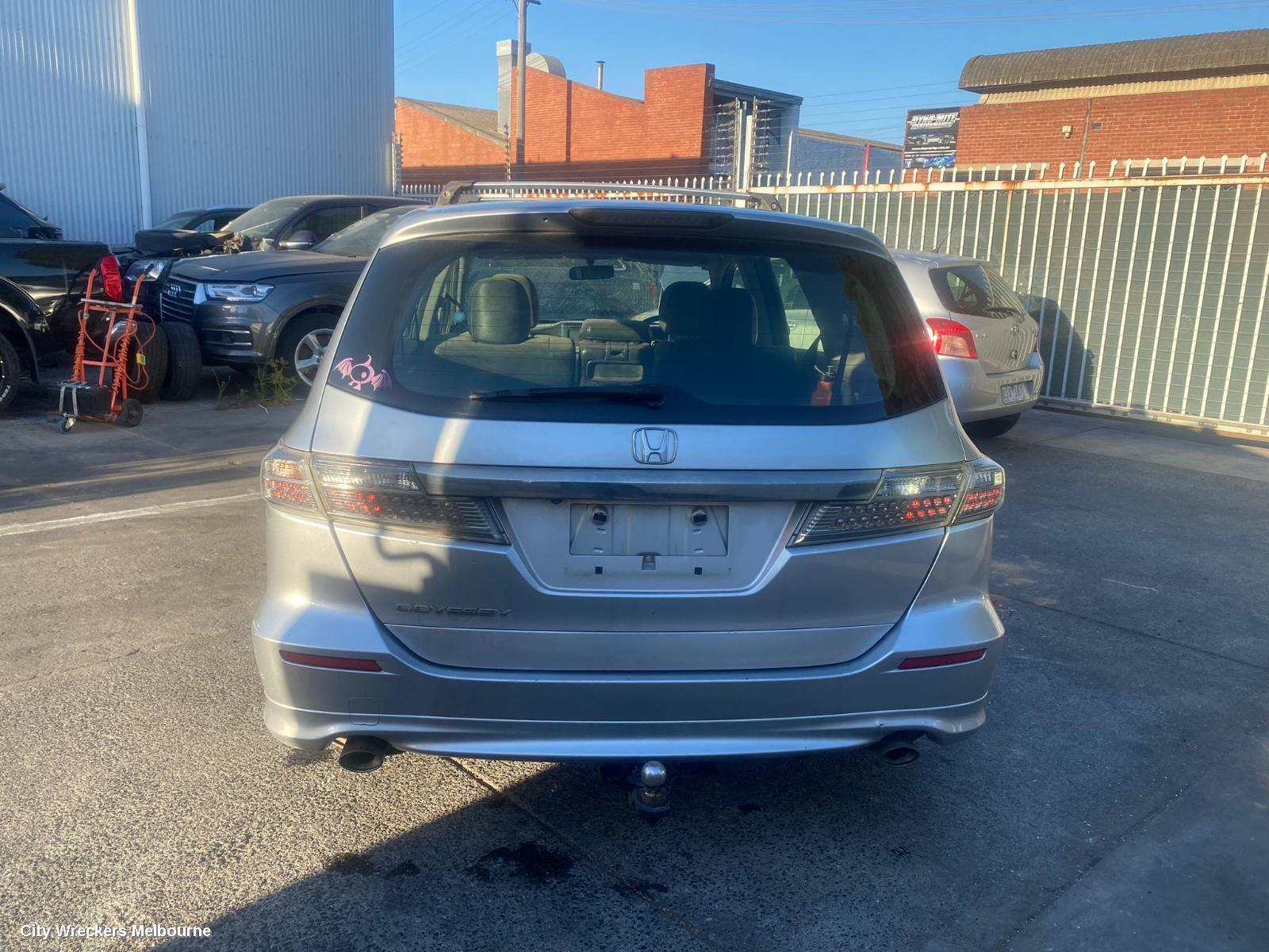 HONDA ODYSSEY LEFT TAILLIGHT, RB, LUXURY, 11/2011 - 12/2013