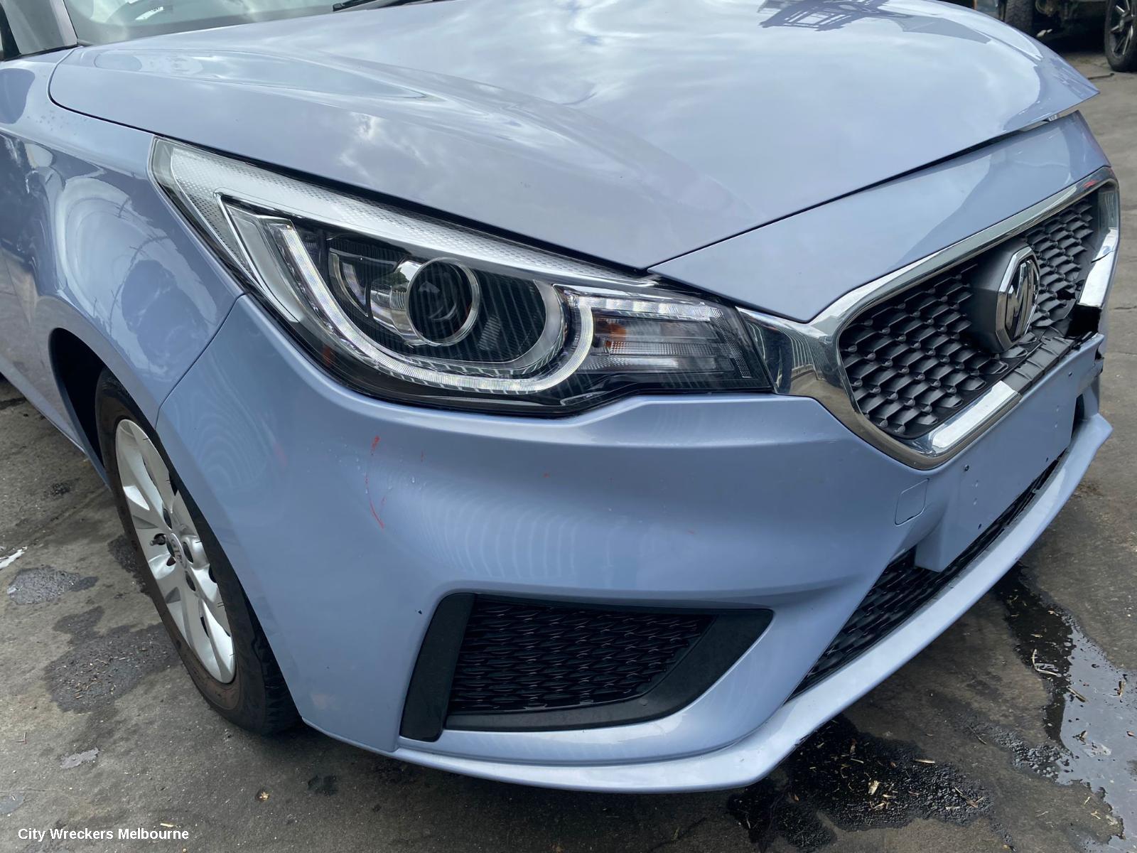 MG MG3 FRONT SEAT, LH FRONT, GREY/CHECKERED CLOTH, SZP1, 07/2016 ONWARDS