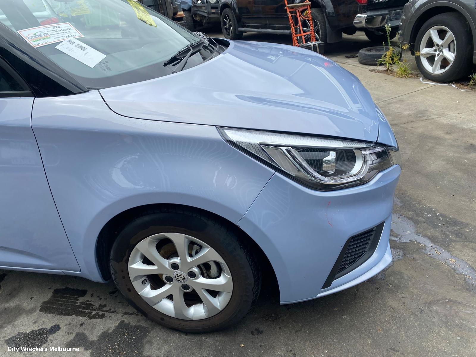 MG MG3 FRONT SEAT, LH FRONT, GREY/CHECKERED CLOTH, SZP1, 07/2016 ONWARDS