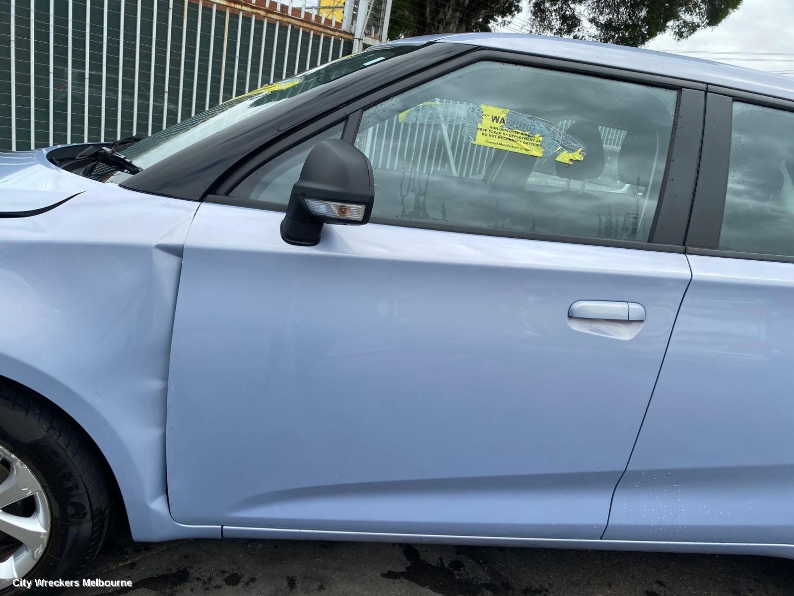 MG MG3 FRONT SEAT, LH FRONT, GREY/CHECKERED CLOTH, SZP1, 07/2016 ONWARDS