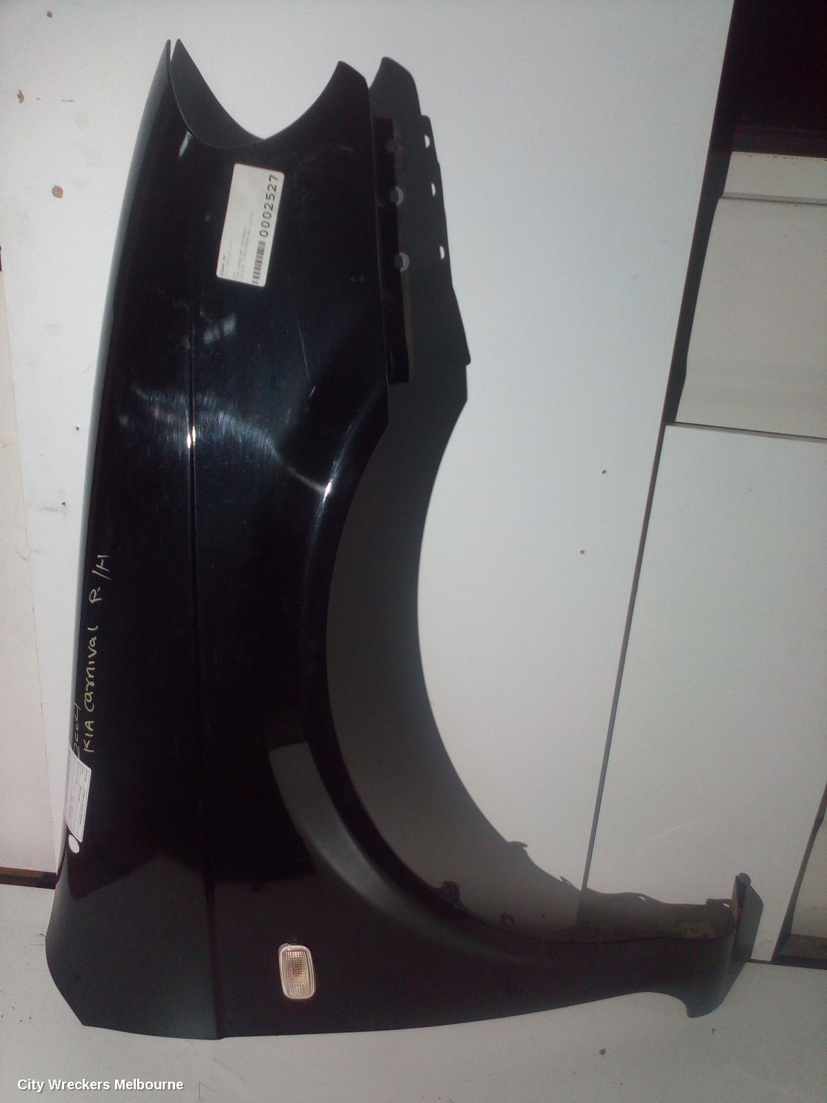KIA CARNIVAL/GRAND CARNIVAL RIGHT GUARD, KV SII, 12/2001 - 09/2006