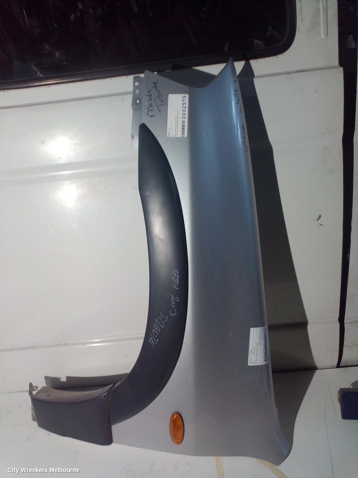 MAZDA TRIBUTE LEFT GUARD, YU SERIES, FLARED TYPE, 02/2001 - 06/2006