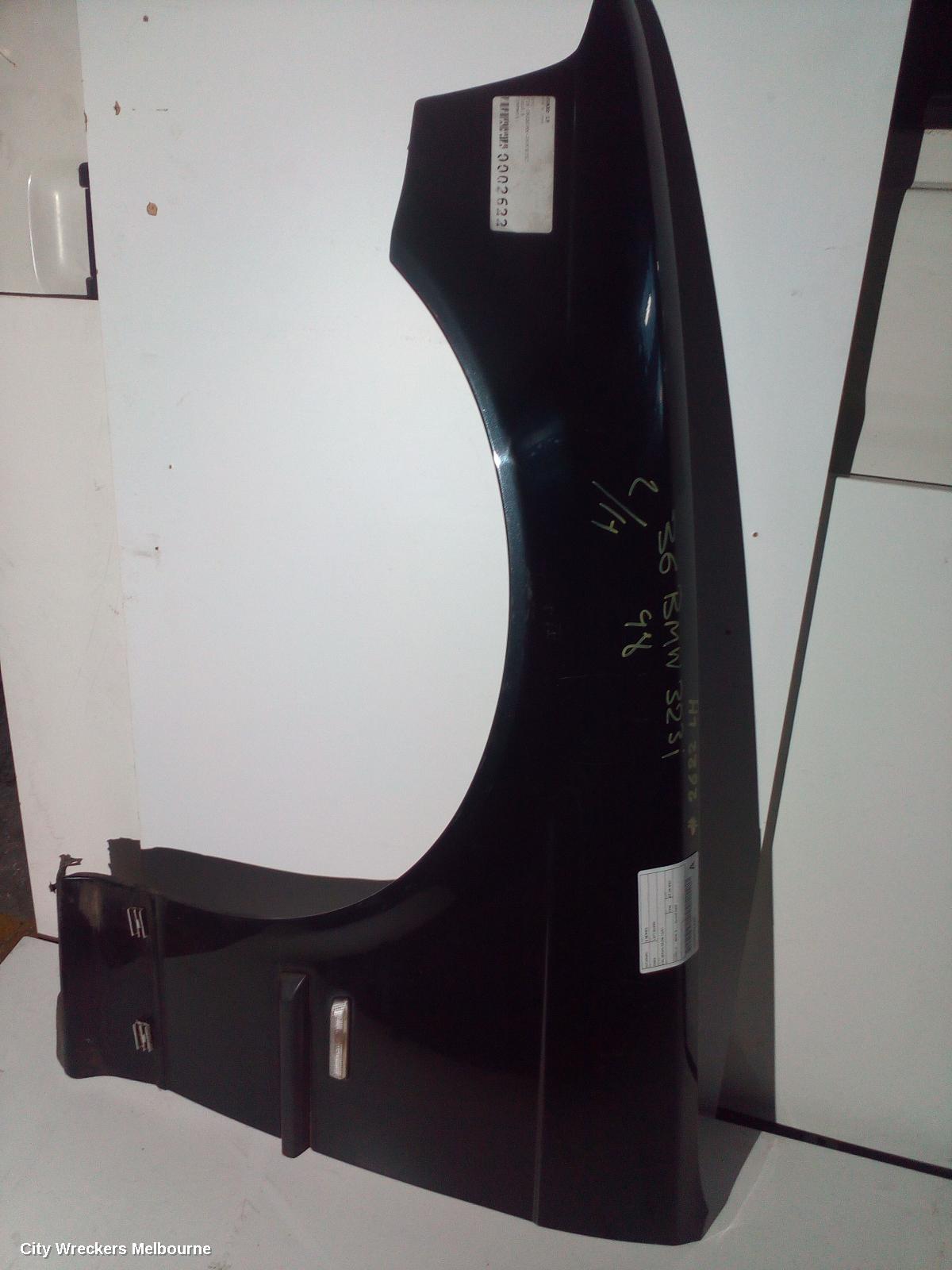 BMW 3 SERIES LEFT GUARD, E46, SEDAN, 09/1998 - 10/2001