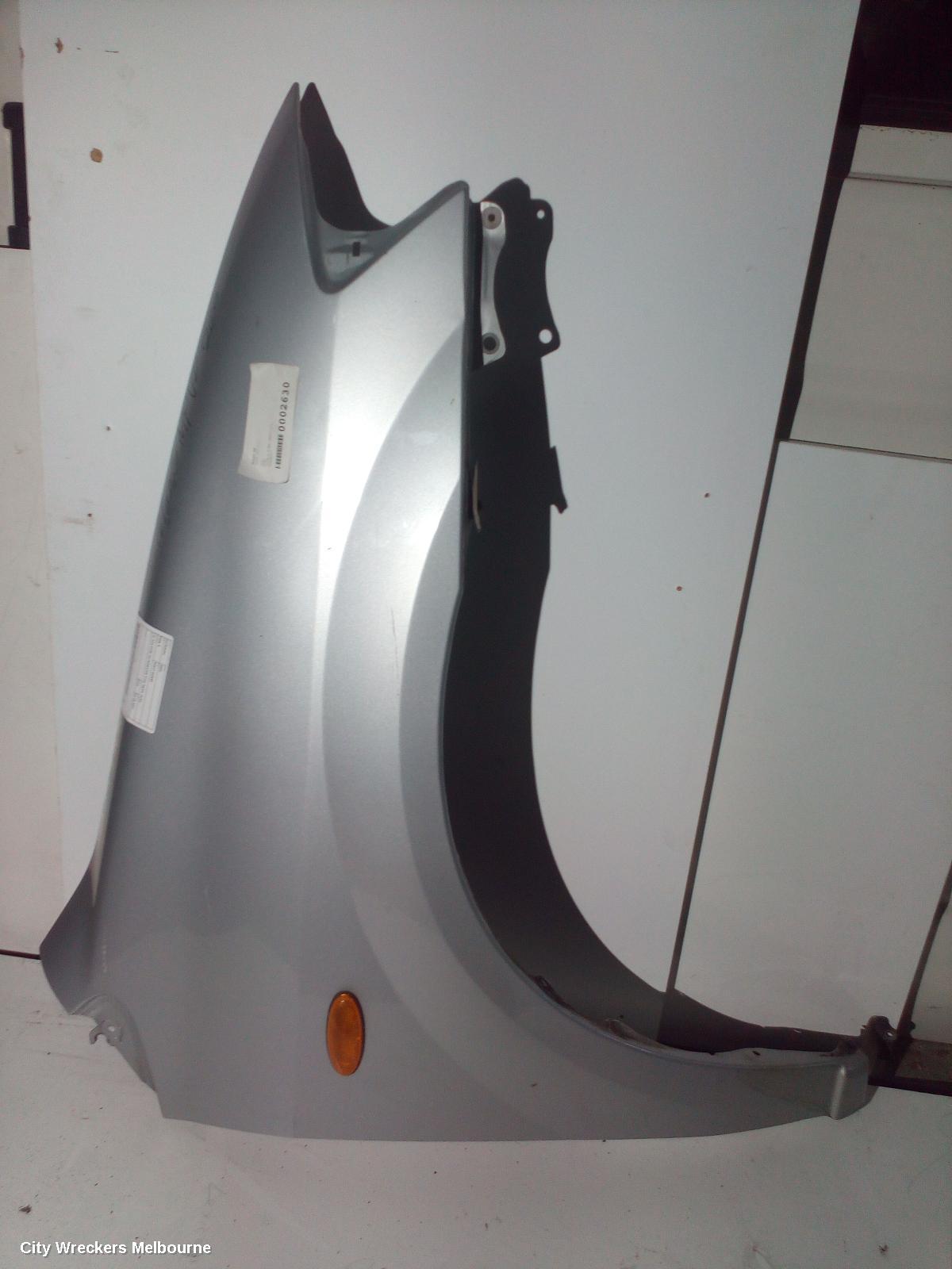 MAZDA MPV RIGHT GUARD, LW, AUS TYPE, W/ REPEATER TYPE, 08/1999 - 10/2003