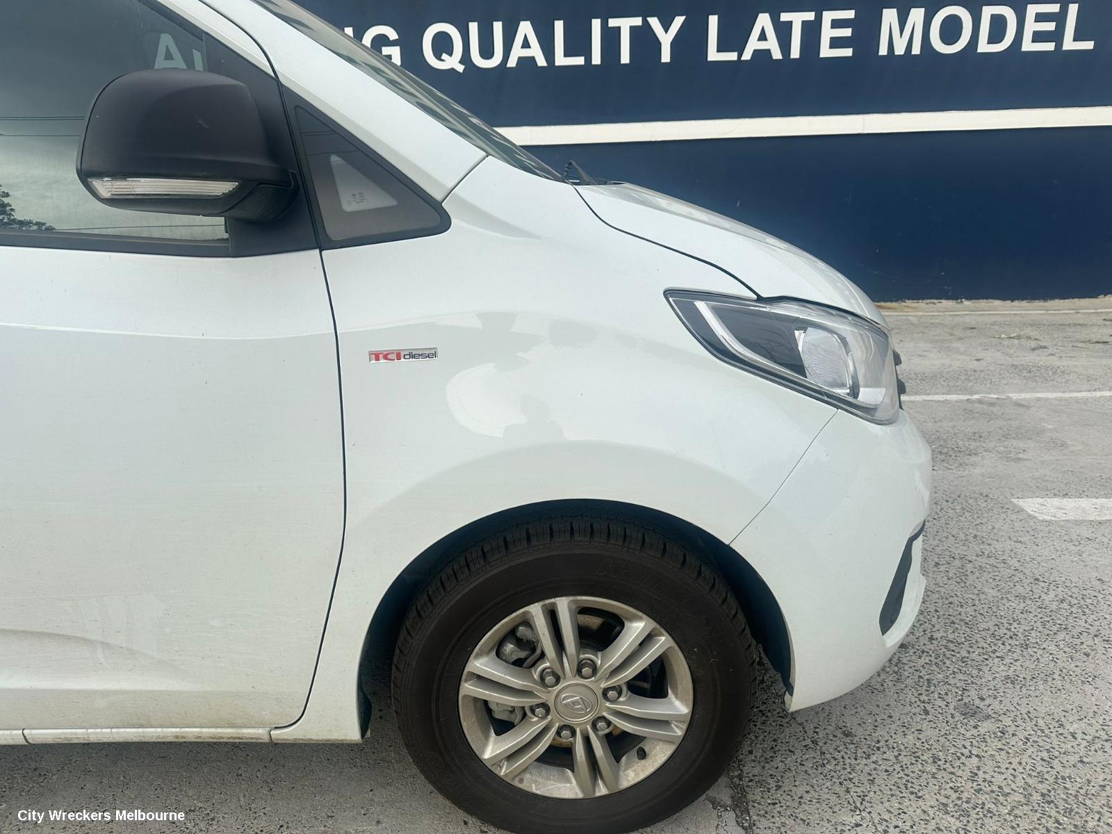 LDV G10 FRONT SEAT, LH FRONT, SV7C, VAN, LEATHER, 04/2015 ONWARDS