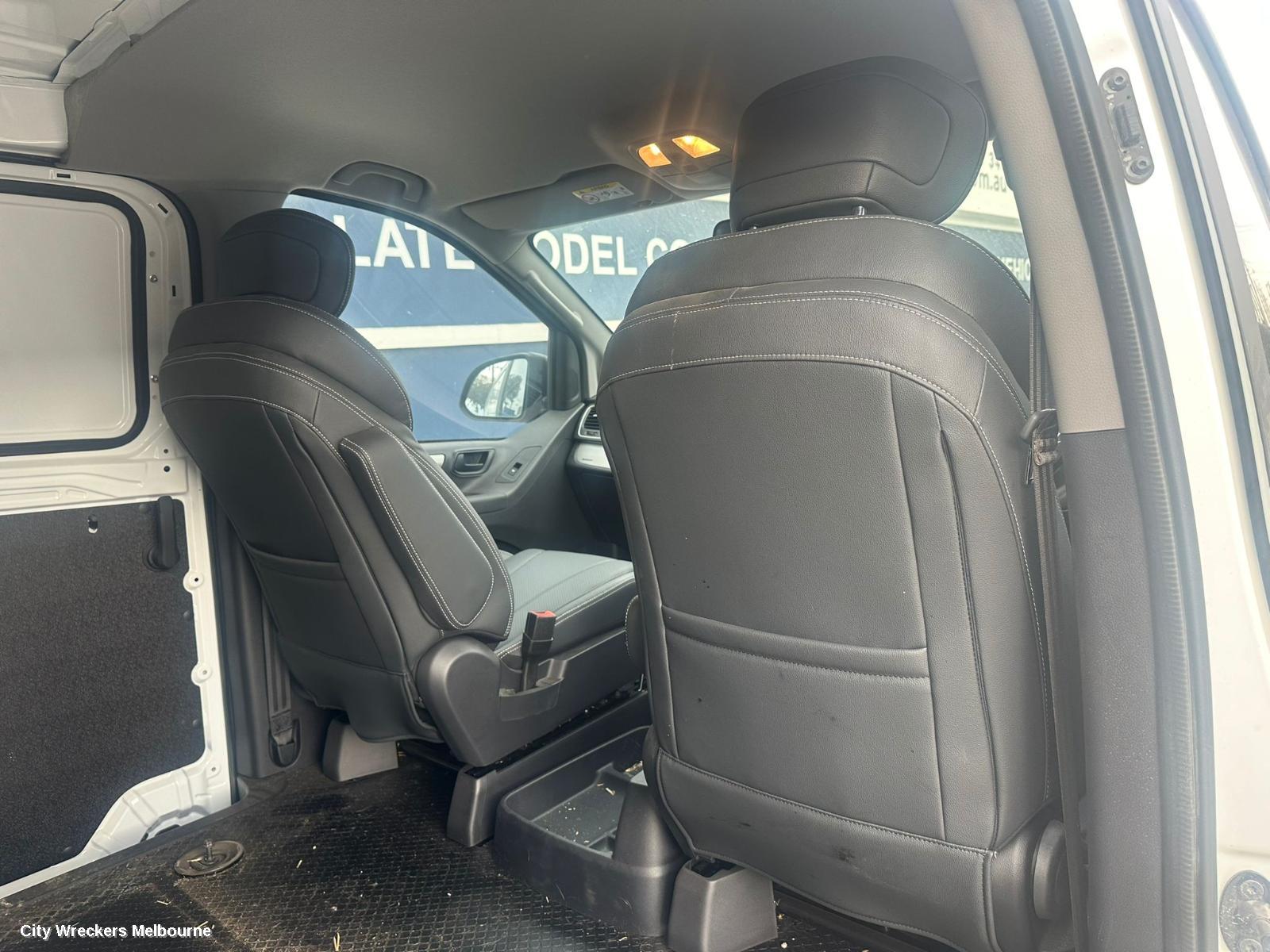 LDV G10 FRONT SEAT, LH FRONT, SV7C, VAN, LEATHER, 04/2015 ONWARDS