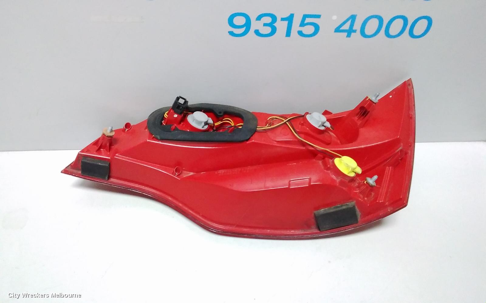 AUDI Q7 LEFT TAILLIGHT, 4L, IN TAILGATE, 09/2006 - 09/2009