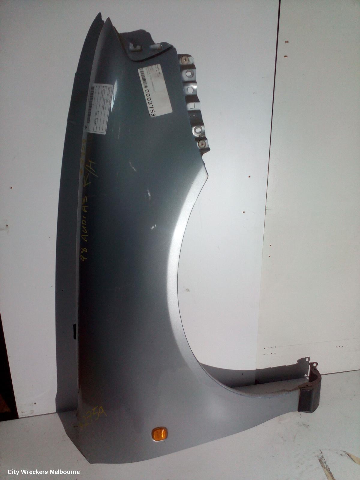 AUDI A3 RIGHT GUARD, 8L, 05/1997 - 10/2000