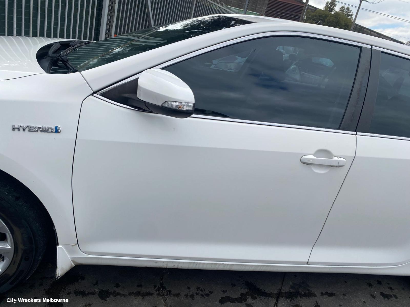 TOYOTA CAMRY LEFT REAR DOOR/SLIDING, ASV50/AVV50/ASV50R, 11/2011 - 03/2015