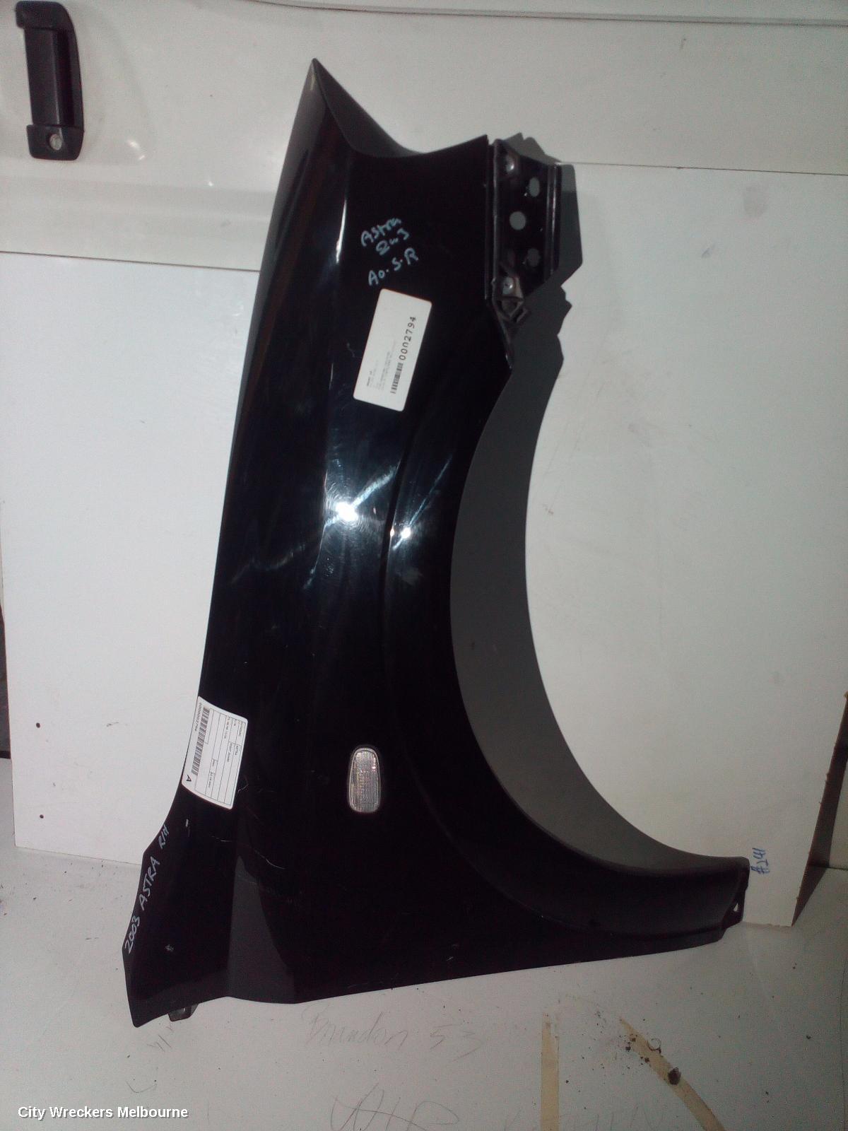 HOLDEN ASTRA RIGHT GUARD, TS, 08/1998 - 10/2006