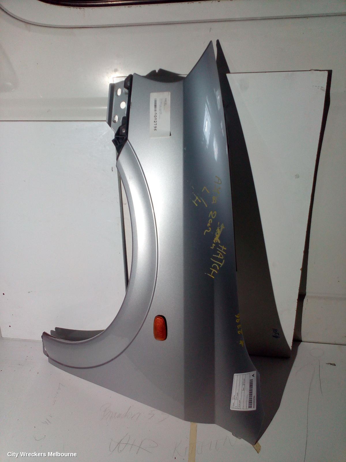 HOLDEN ASTRA LEFT GUARD, TS, 08/1998 - 10/2006