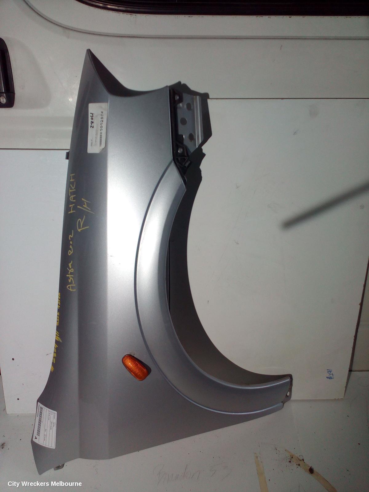HOLDEN ASTRA RIGHT GUARD, TS, 08/1998 - 10/2006