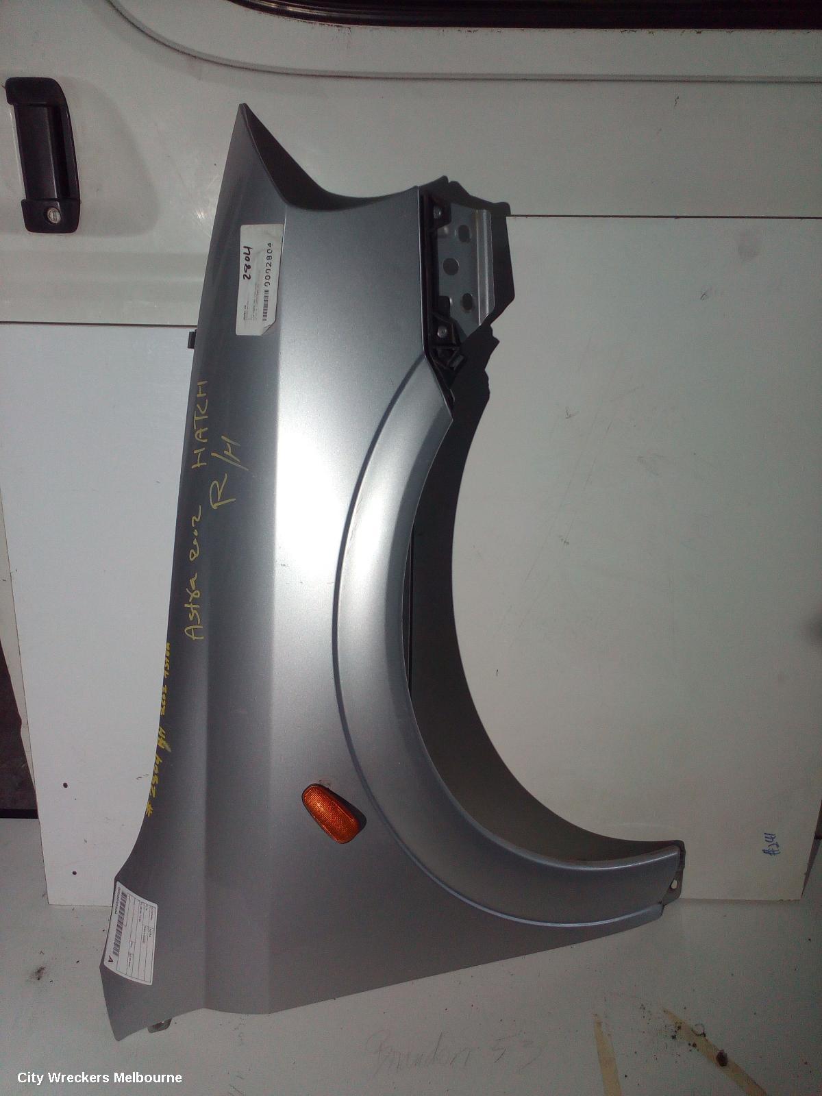 HOLDEN ASTRA RIGHT GUARD, TS, 08/1998 - 10/2006