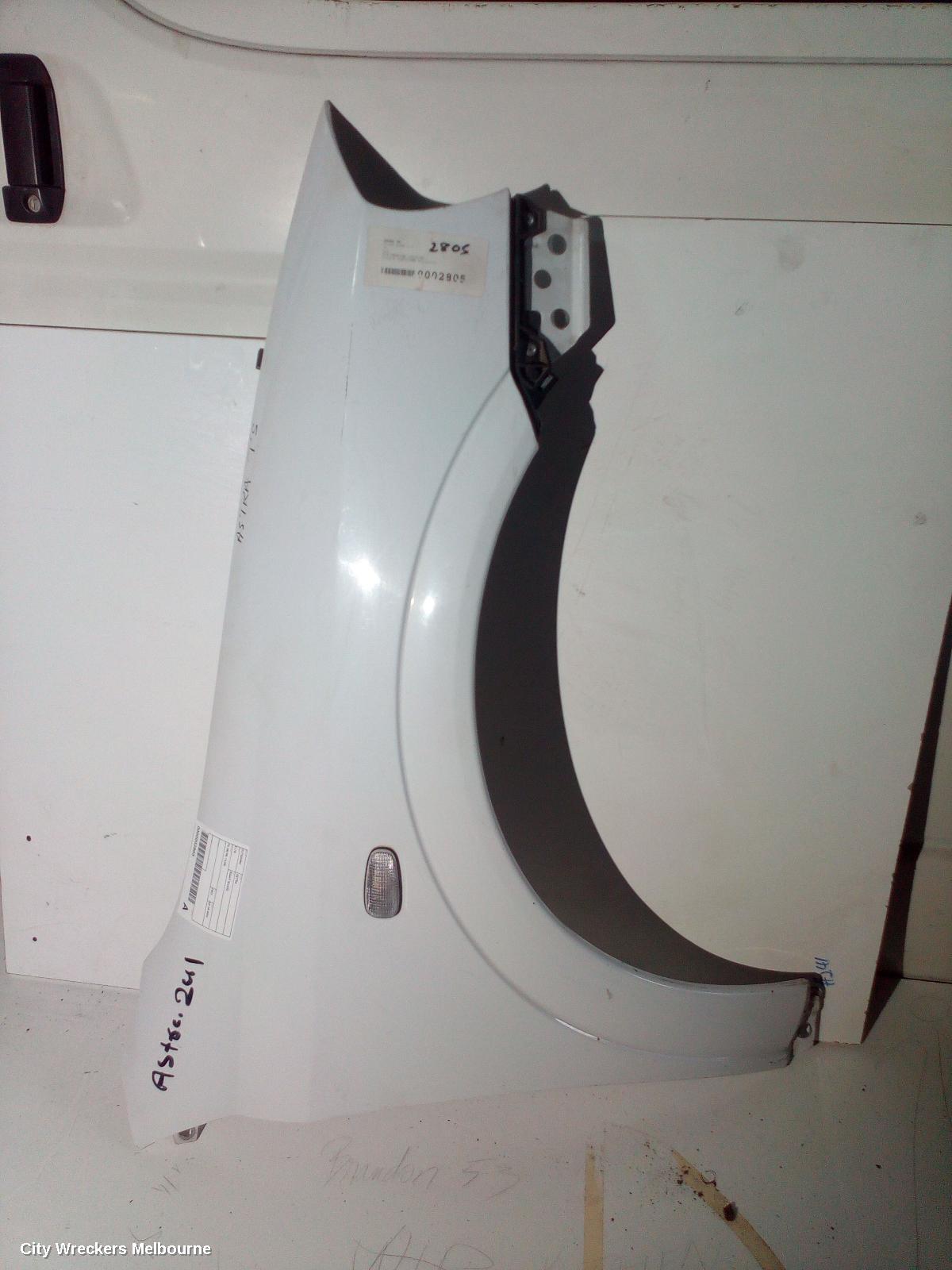 HOLDEN ASTRA RIGHT GUARD, TS, 08/1998 - 10/2006