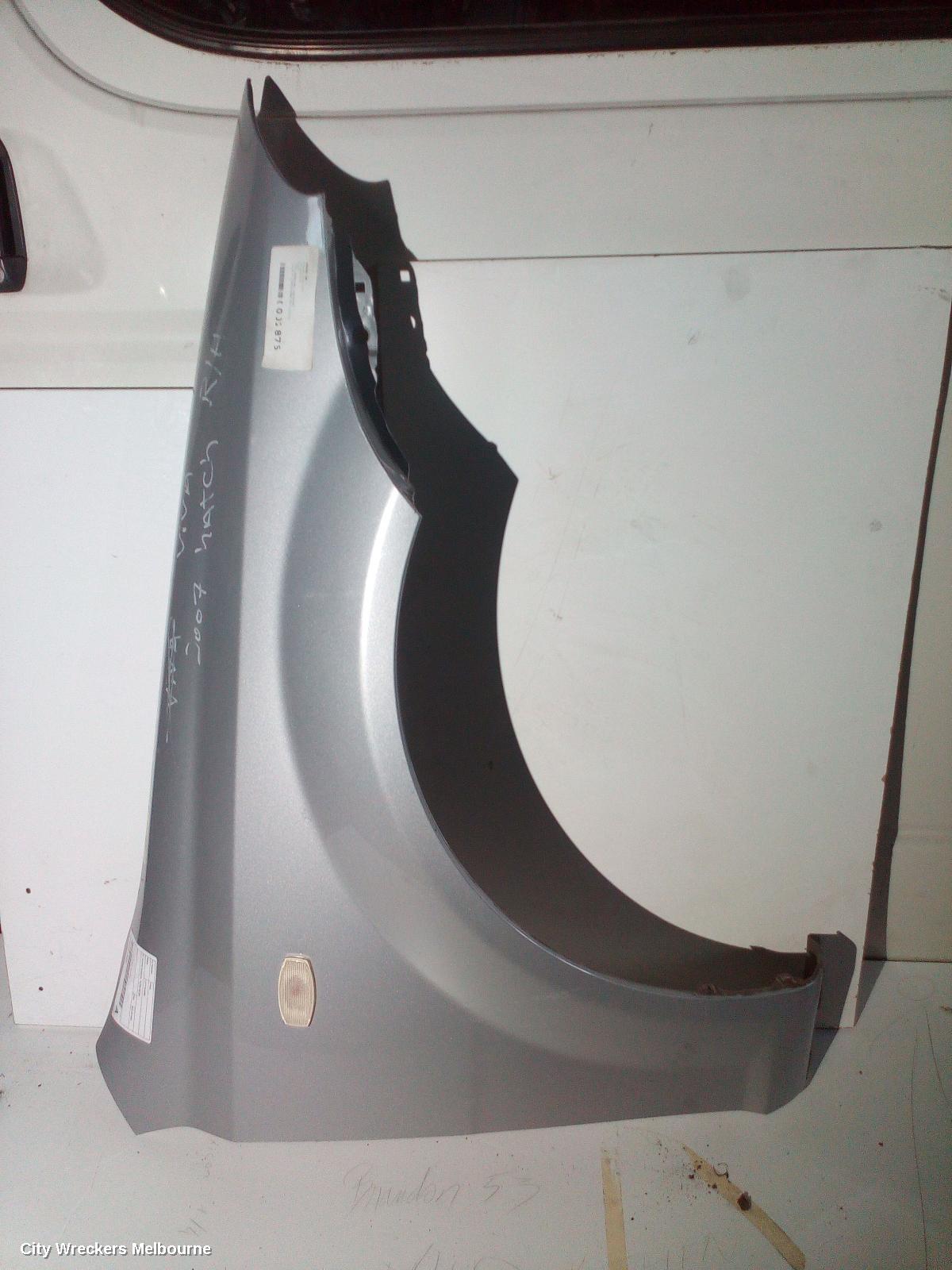 HOLDEN VIVA RIGHT GUARD, JF, HATCH, 10/2005 - 04/2009