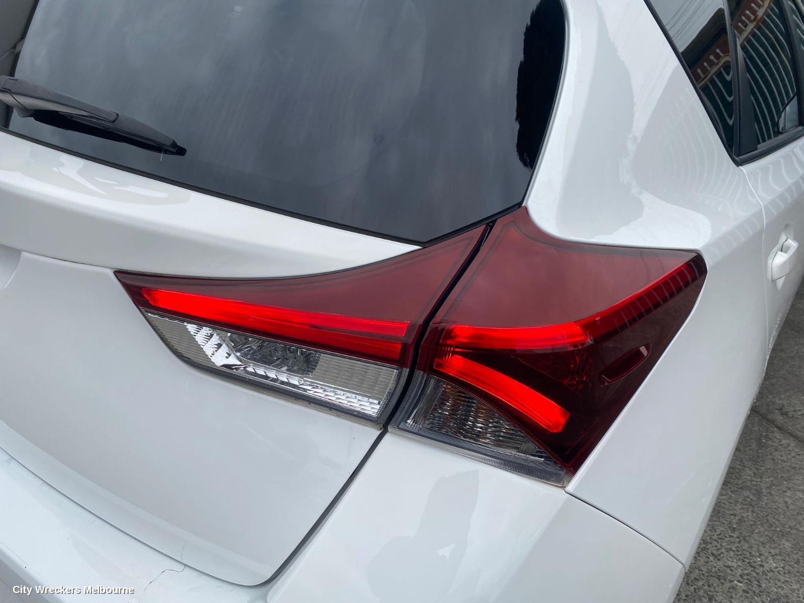 TOYOTA COROLLA LEFT FRONT DOOR, ZRE182R/ZWE186R, HATCH, 10/2012 - 06/2018