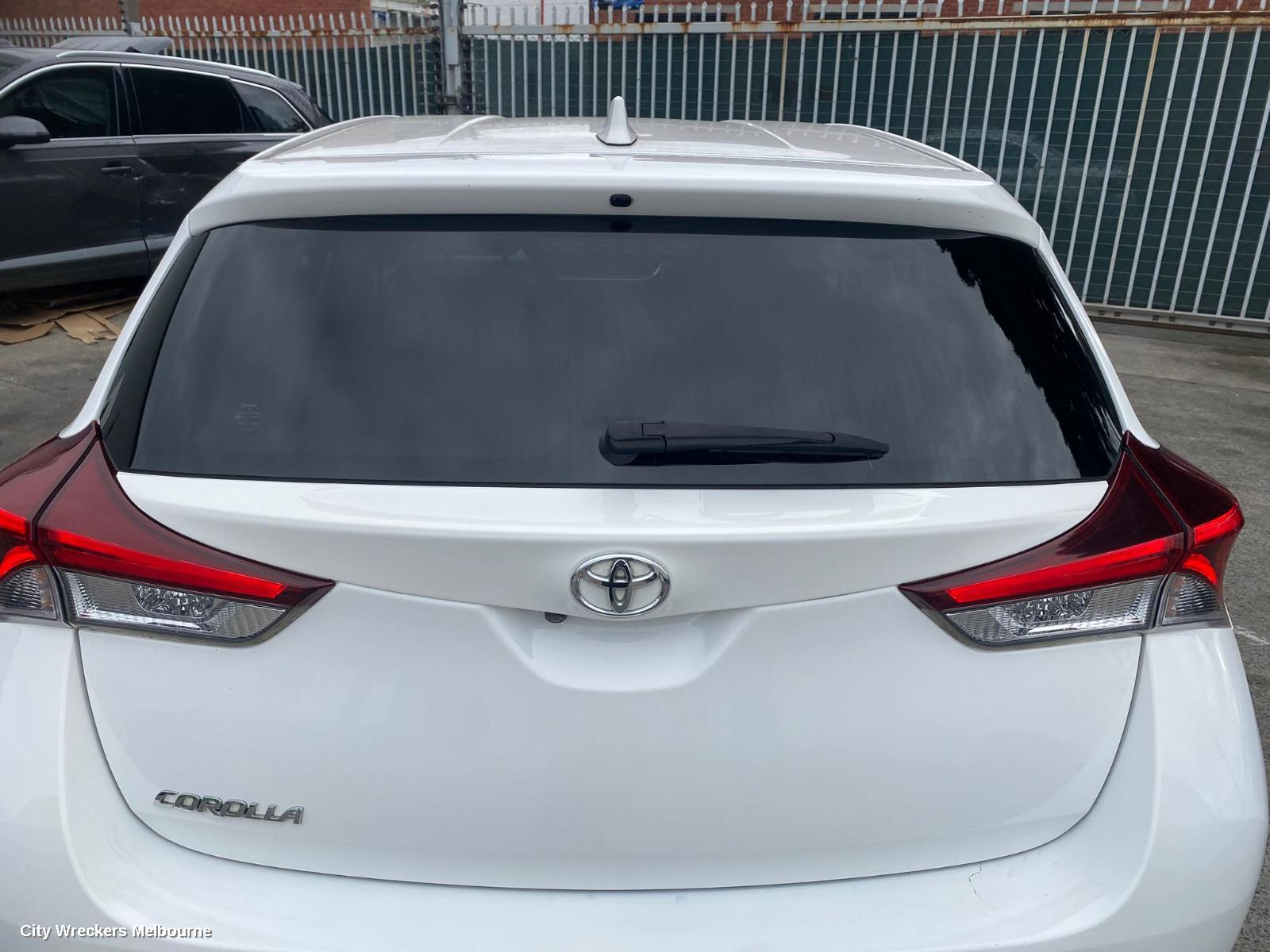 TOYOTA COROLLA LEFT FRONT DOOR, ZRE182R/ZWE186R, HATCH, 10/2012 - 06/2018