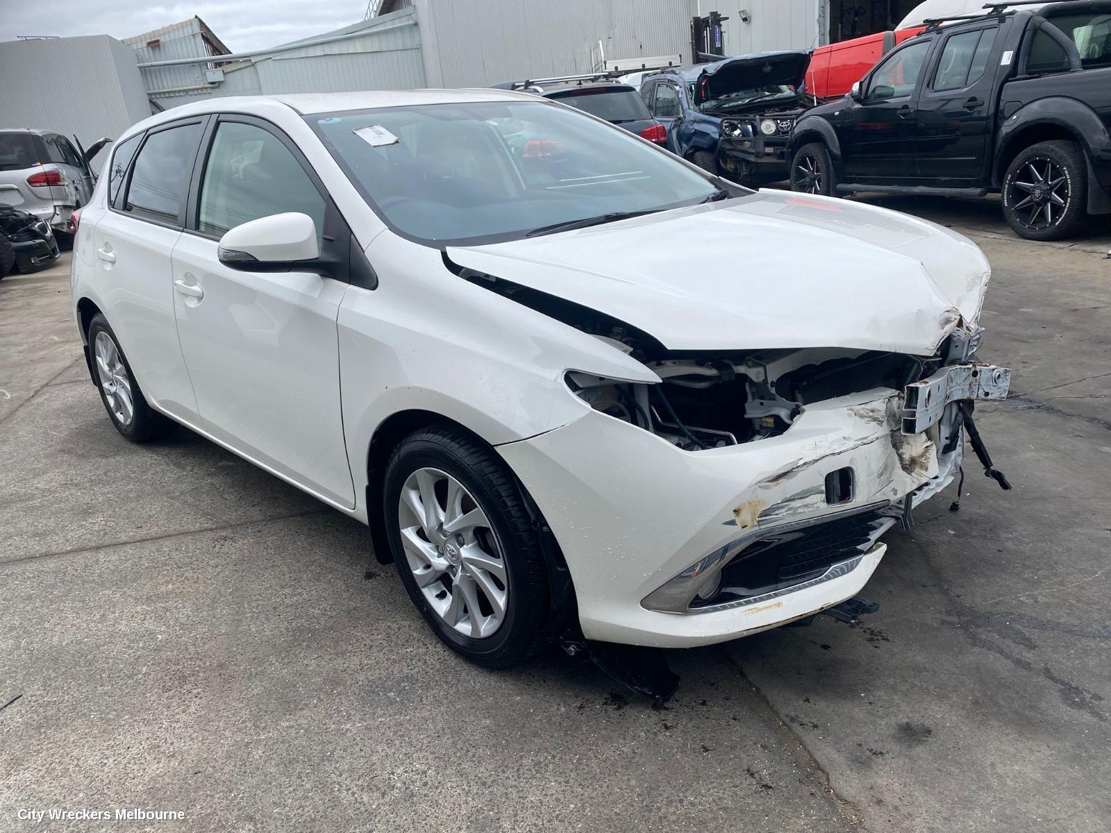 TOYOTA COROLLA INSTRUMENT CLUSTER, 1.8, 2ZR-FE, AUTO T/M, ASCENT/ASCENT SPORT, ZRE182R, HATCH, 06/2015 - 06/2018