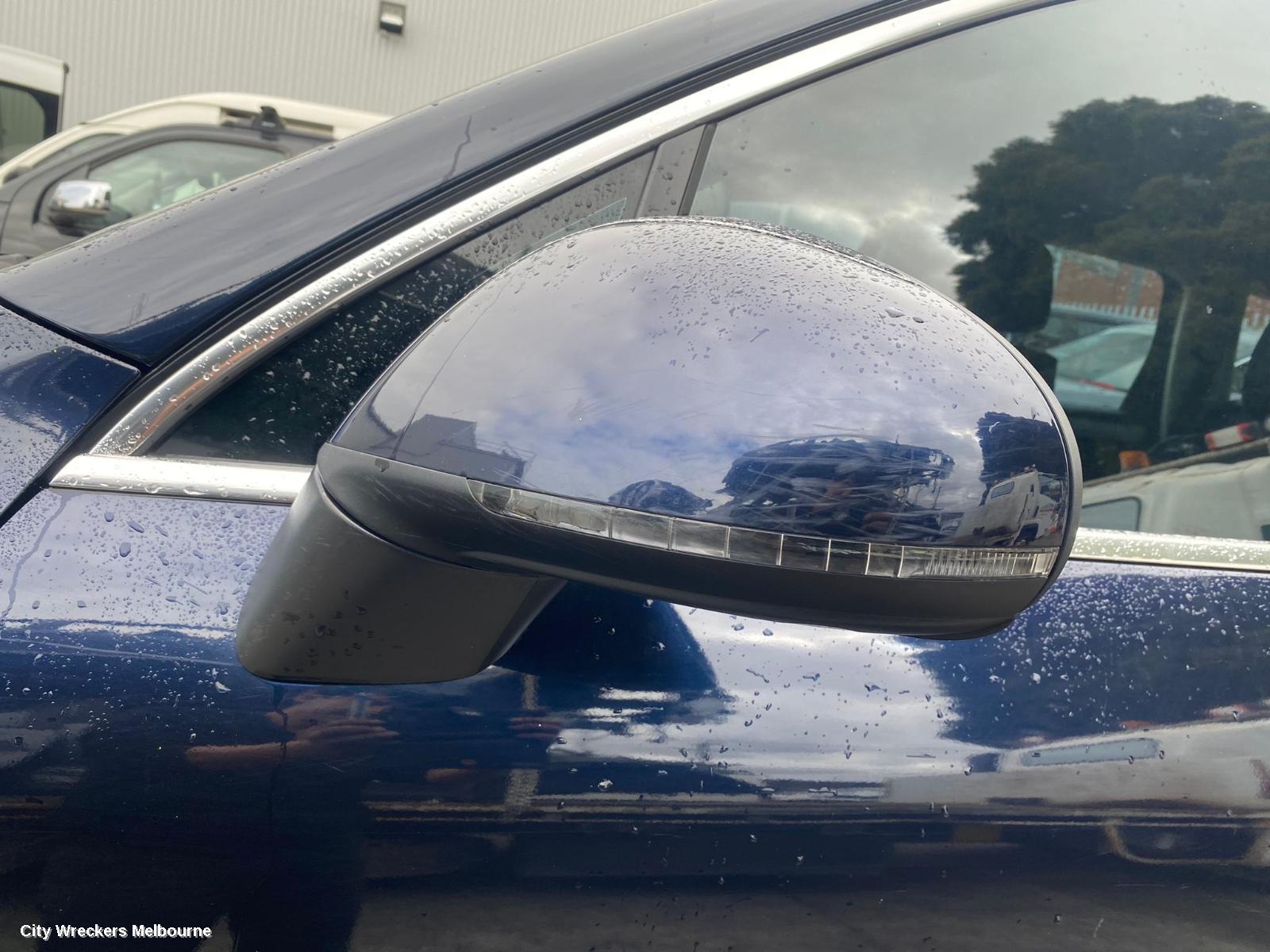 VOLKSWAGEN TOUAREG BONNET, 7P, 07/2011 - 04/2018