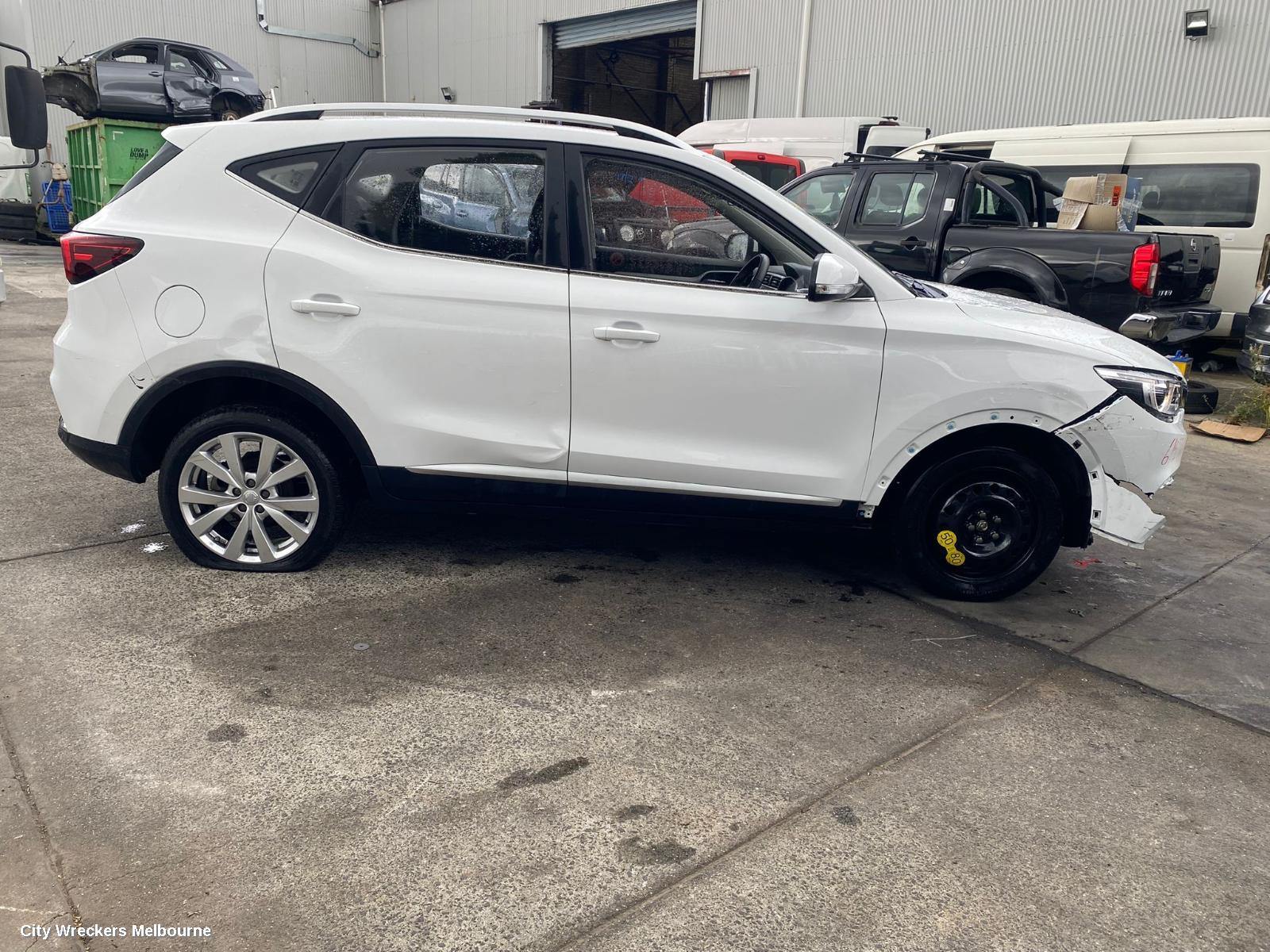 MG ZS LEFT REAR DOOR/SLIDING, AZS1, 09/2017 - 06/2025