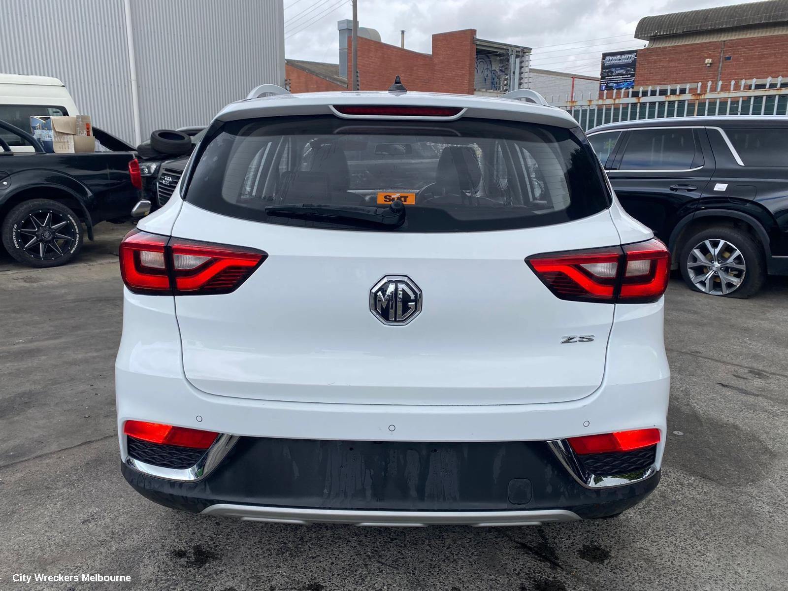 MG ZS LEFT REAR DOOR/SLIDING, AZS1, 09/2017 - 06/2025