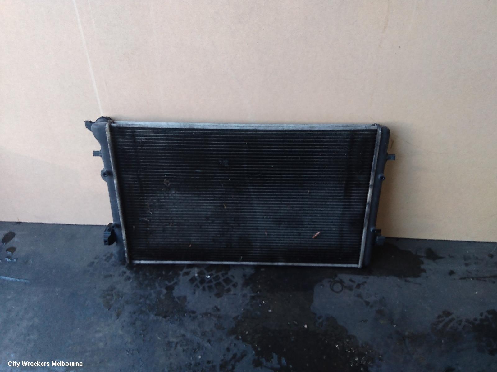 VOLKSWAGEN GOLF RADIATOR, MANUAL T/M, GEN 4, 09/1998 - 04/2004 (AUS ONLY)