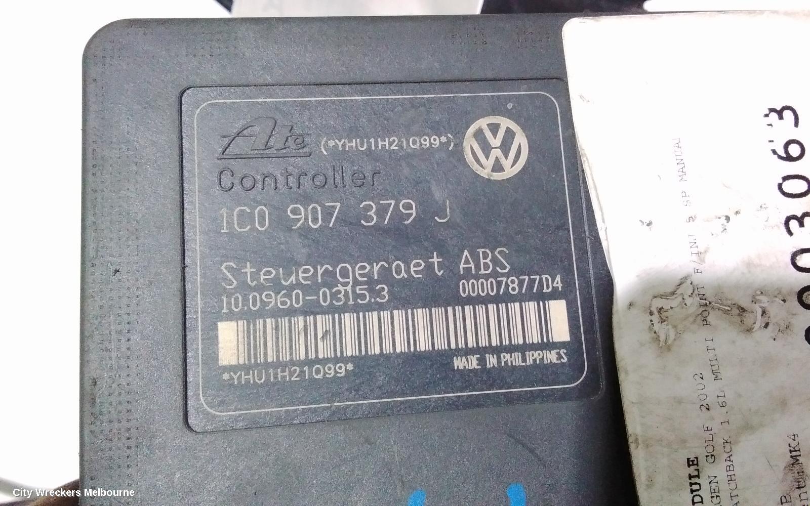 VOLKSWAGEN GOLF ABS PUMP/MODULATOR, GEN 4, ON PLASTIC MODULE P/N 1C0907379J, 09/1998 - 06/2004