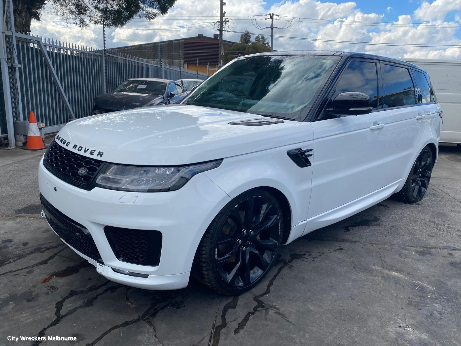 LAND ROVER RANGEROVER SPORT RIGHT GUARD, L494, 01/2018 - 04/2022