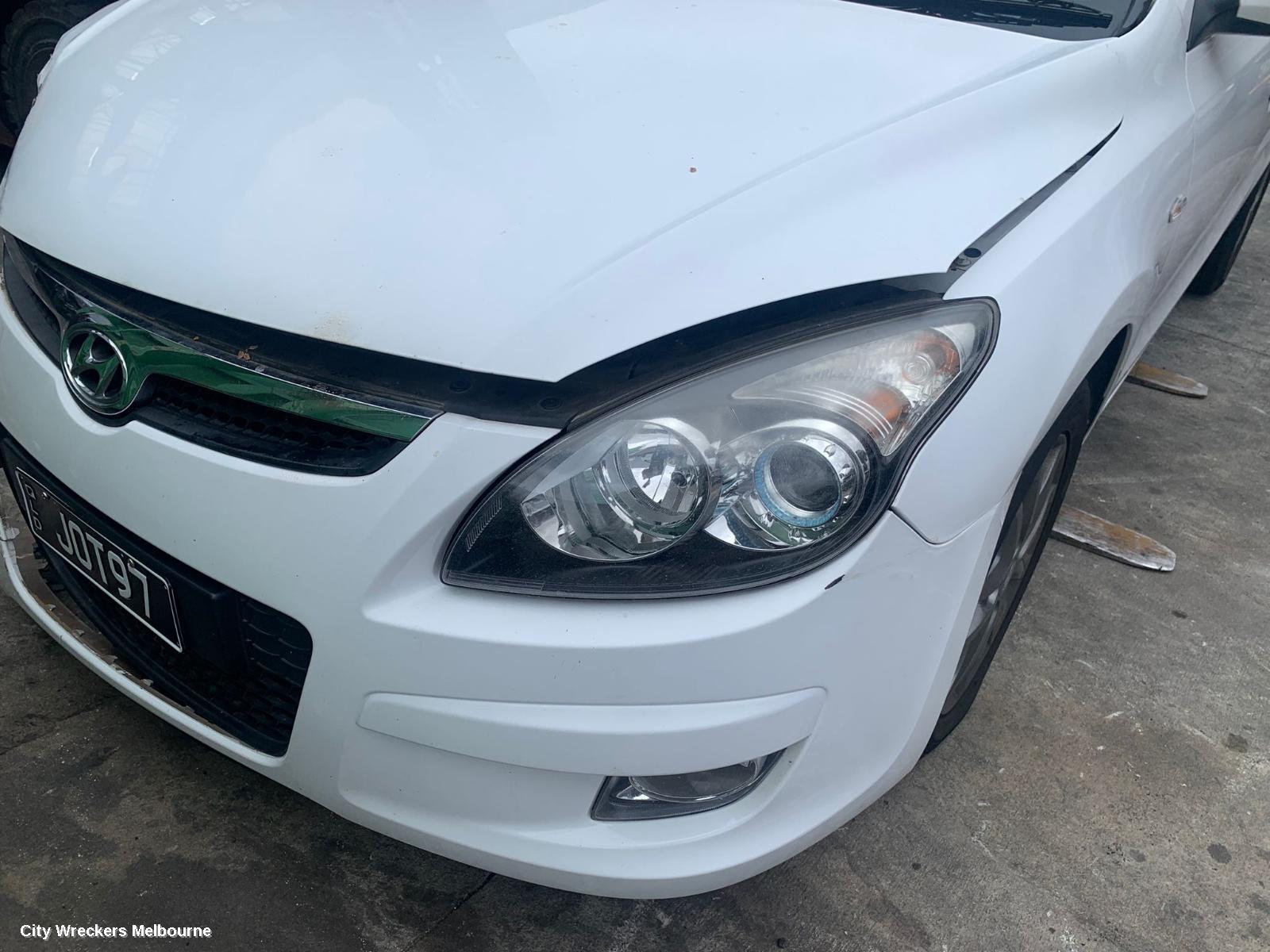 HYUNDAI I30 LEFT TAILLIGHT, FD, HATCH, 09/2007 - 04/2012