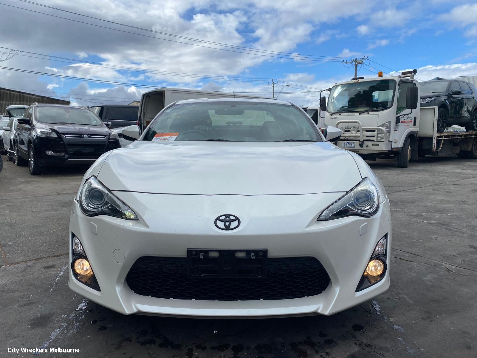 TOYOTA 86 COMPLETE INTERIOR, ZN6, PARTIAL LEATHER, GTS, 04/2012 - 09/2021