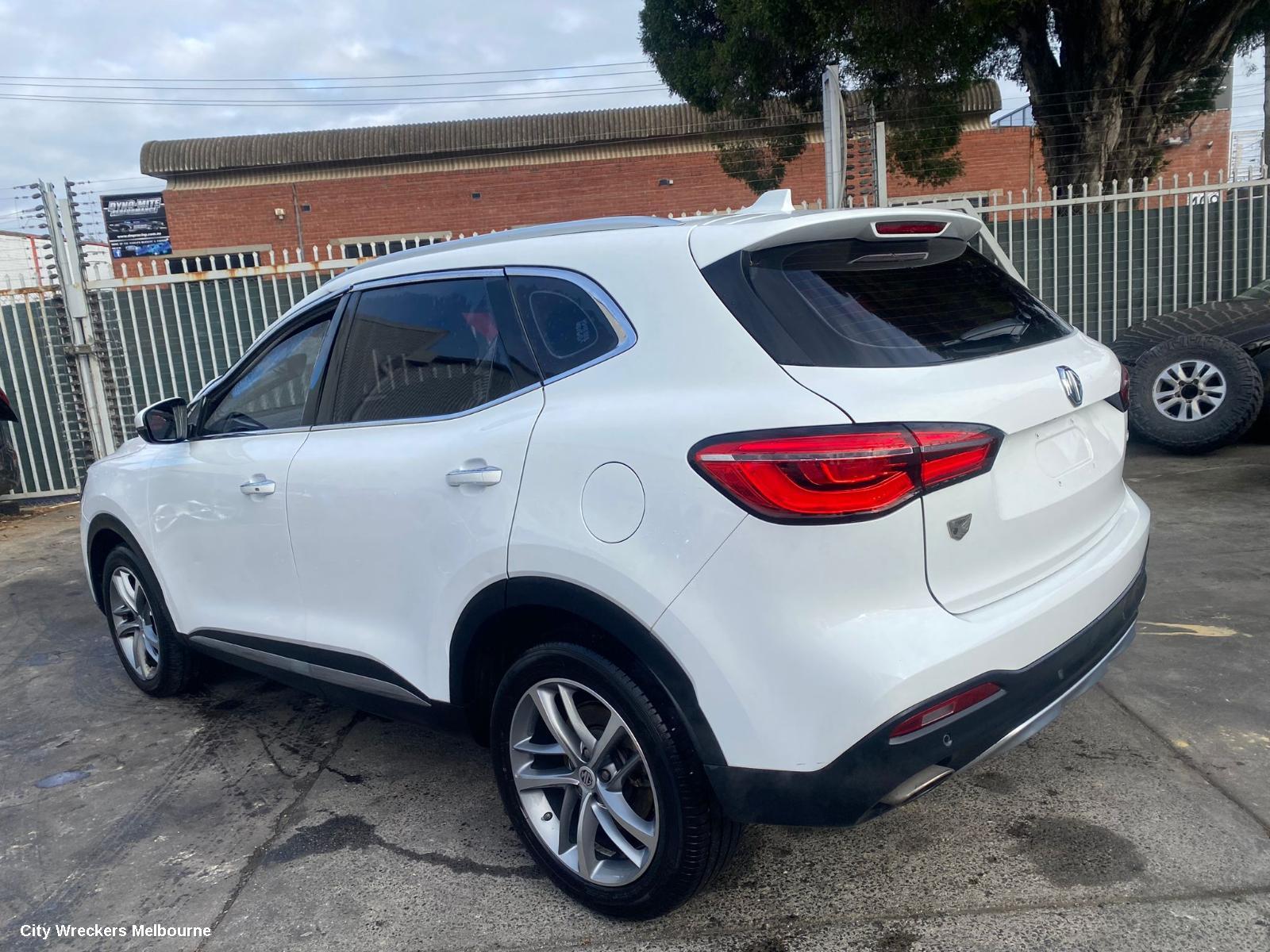 MG HS LEFT DOOR MIRROR, SAS23, HEATED, ELECT ADJ, COLOUR CODED, 09/2019 ONWARDS