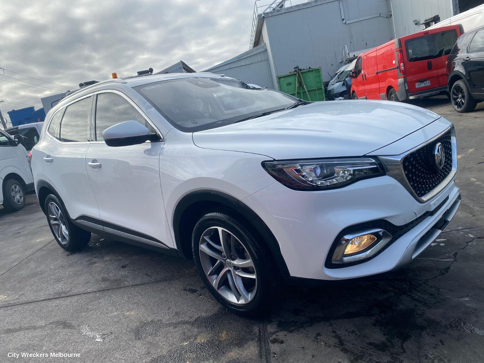 MG HS LEFT DOOR MIRROR, SAS23, HEATED, ELECT ADJ, COLOUR CODED, 09/2019 ONWARDS