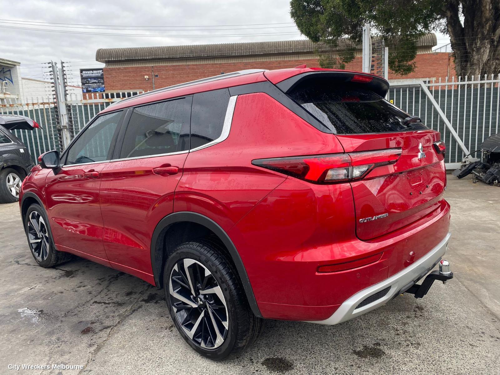 MITSUBISHI OUTLANDER ROOF RAIL