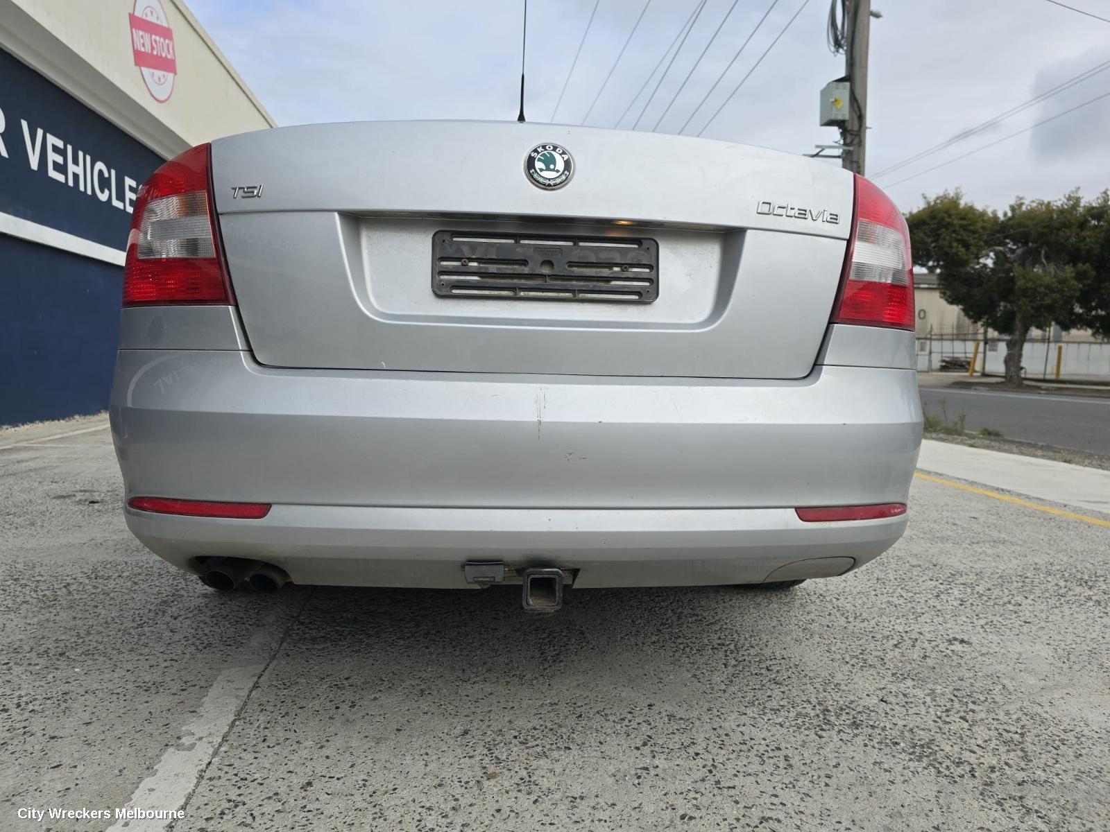SKODA OCTAVIA SUNVISOR, 1Z, RH SIDE, 01/2004 - 10/2013