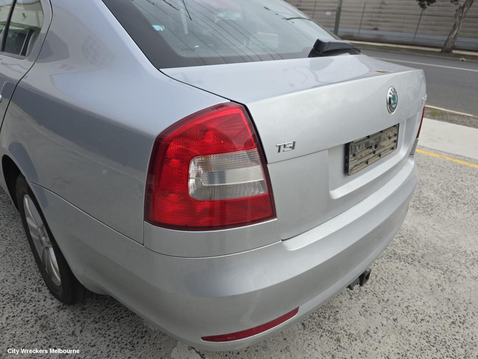 SKODA OCTAVIA SUNVISOR, 1Z, RH SIDE, 01/2004 - 10/2013