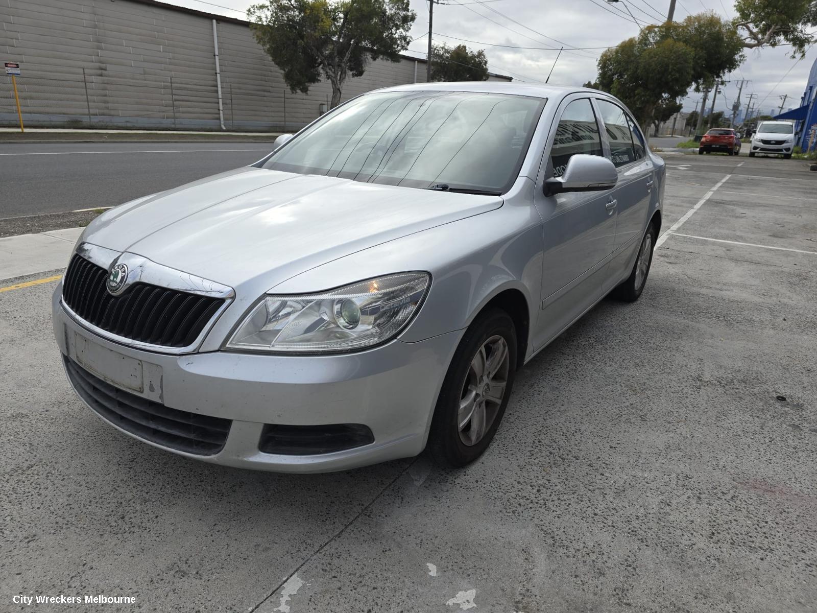 SKODA OCTAVIA SUNVISOR, 1Z, RH SIDE, 01/2004 - 10/2013