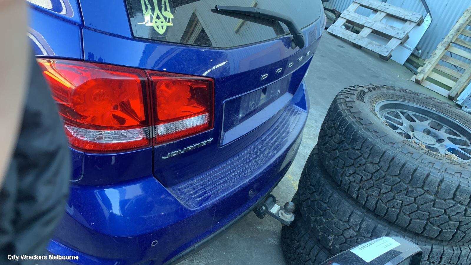 DODGE JOURNEY RIGHT REAR DOOR WINDOW, JC, 07/2011 - 12/2016