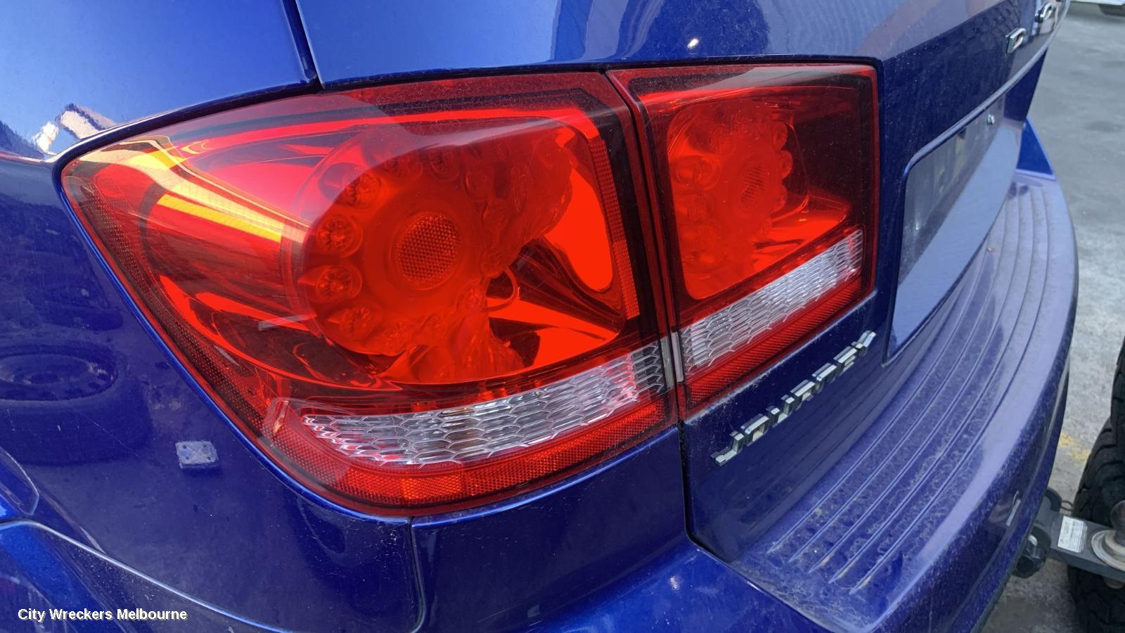 DODGE JOURNEY RIGHT REAR DOOR WINDOW, JC, 07/2011 - 12/2016